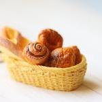 Bread Basket Pendant - Fren..